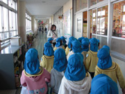 5歳児小学校見学