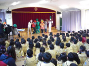 読み聞かせ発表会2